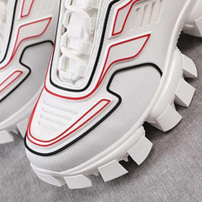 Pra*a sneaker