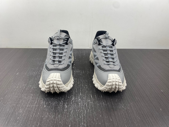 MONCLER TRAILGRIP GORE-TEX