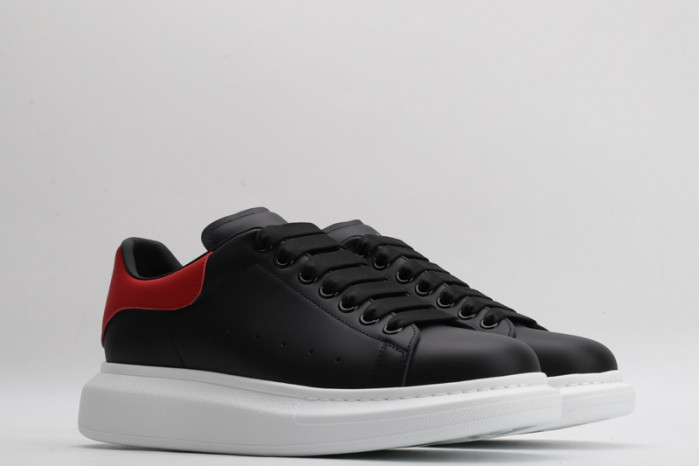 ALEXANDER MCQUEEN OVERSIZED