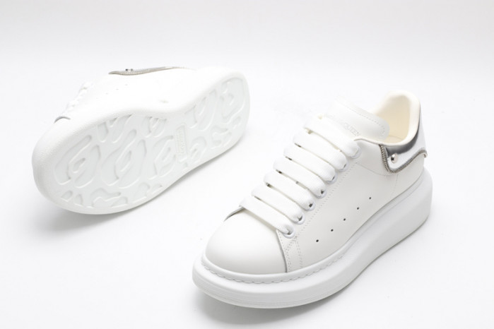 ALEXANDER MCQUEEN OVERSIZED