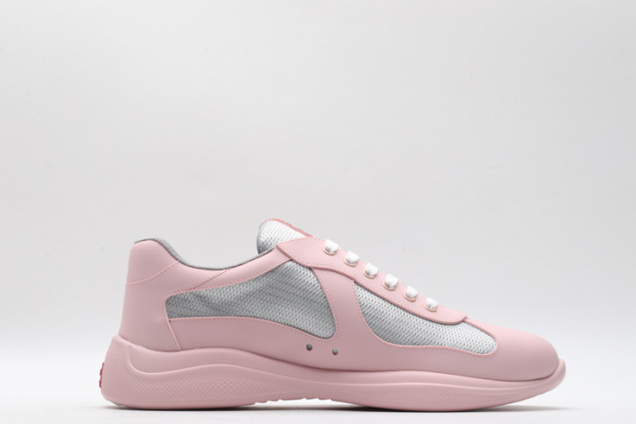Pra*a sneaker
