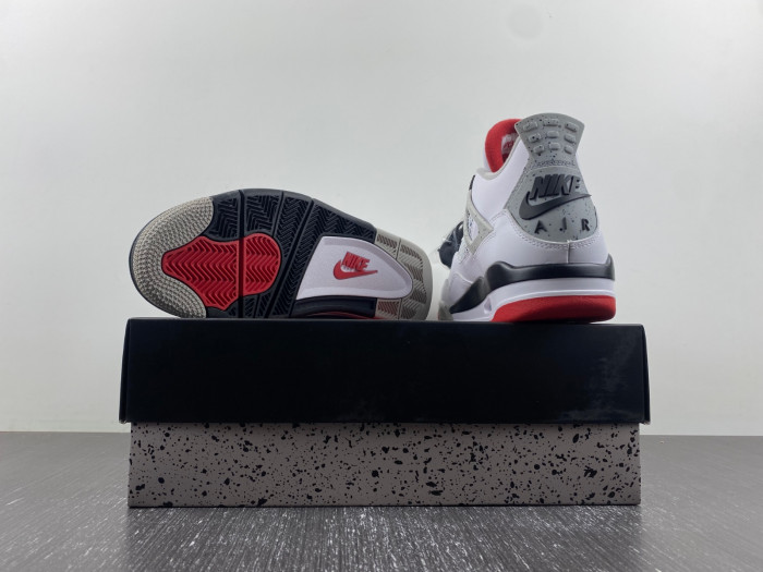 AIR JORDAN 4 RETRO SE