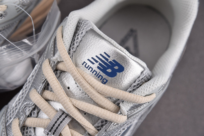 New Balance MR530VS