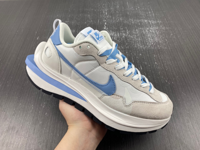 Sacai x VaporWaffle DD1875-112