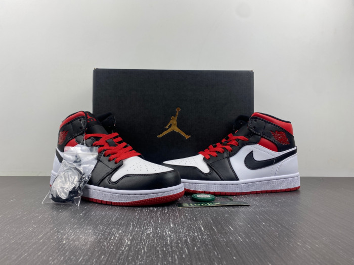 AIR Jordan 1 Mid Gym Red Black Toe - DQ8426-106