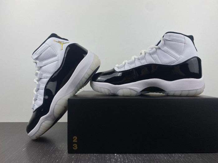 Air Jordan 11