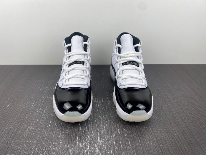Air Jordan 11