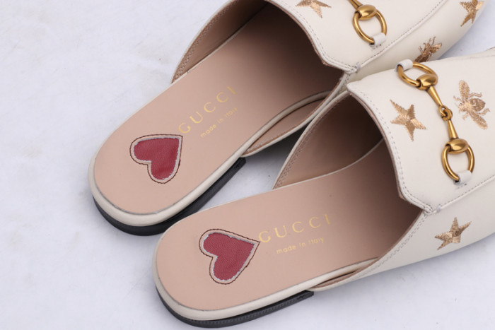 G*u*i  loafer