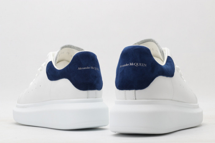 ALEXANDER MCQUEEN OVERSIZED
