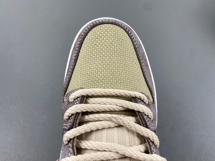 DUNK LOW SB