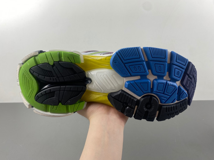 Ba*len*cia*ga -runner