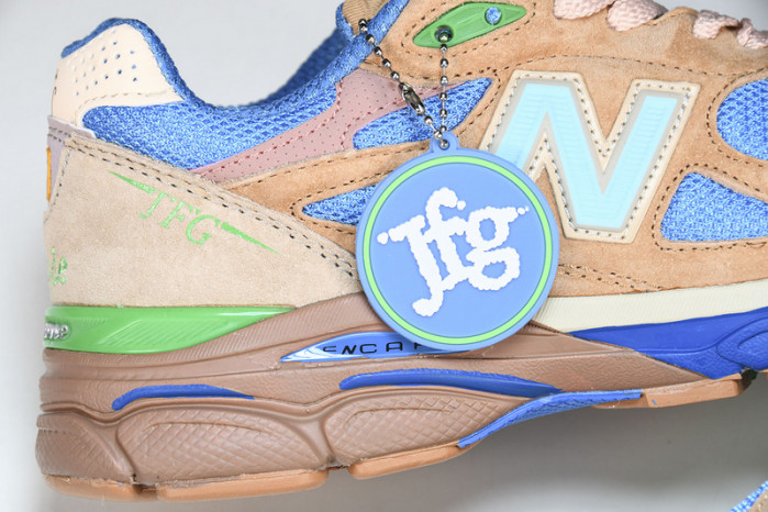 New Balance M990JG3