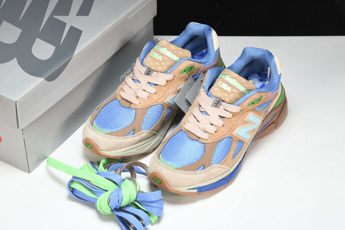 New Balance M990JG3