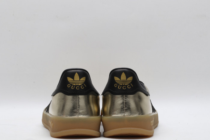 GUCC* X ADIDA* SNEAKER