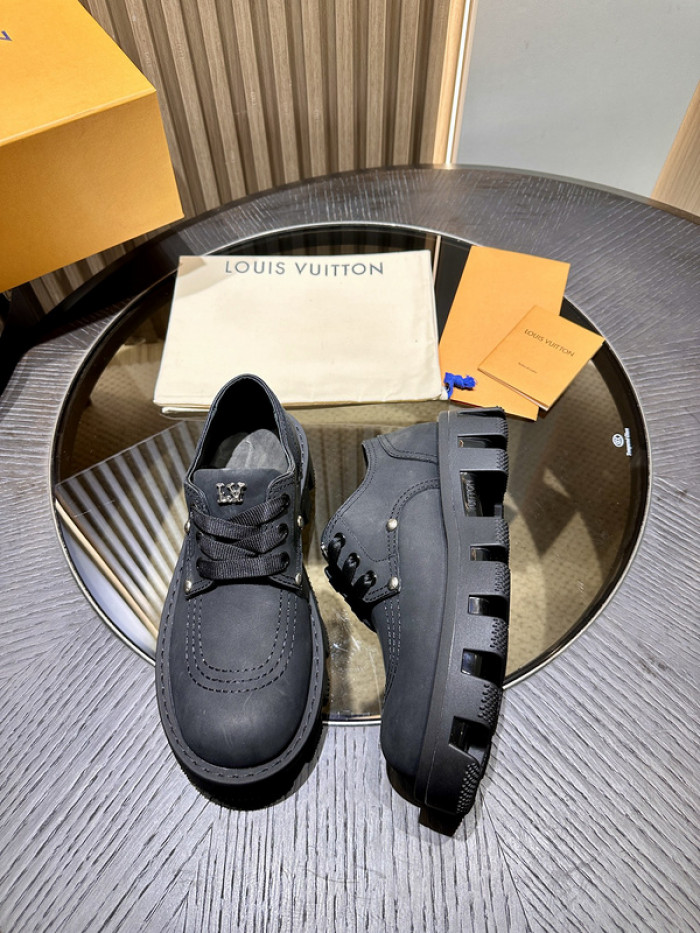 LO1_VTS BOOTS