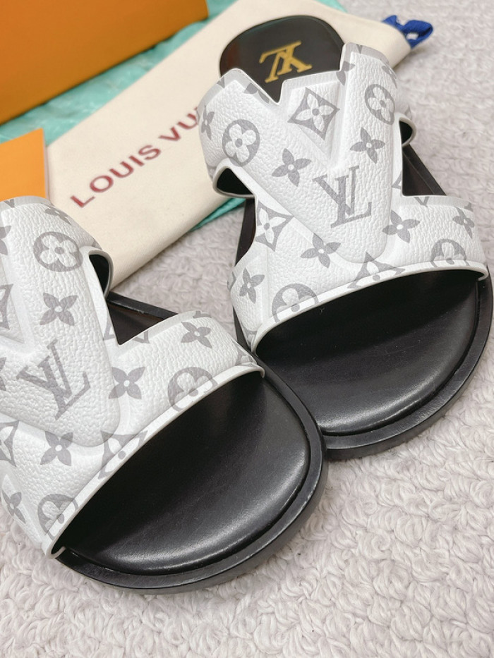 LO1_VTS SANDALS