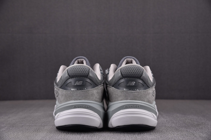 New Balance M990GL6