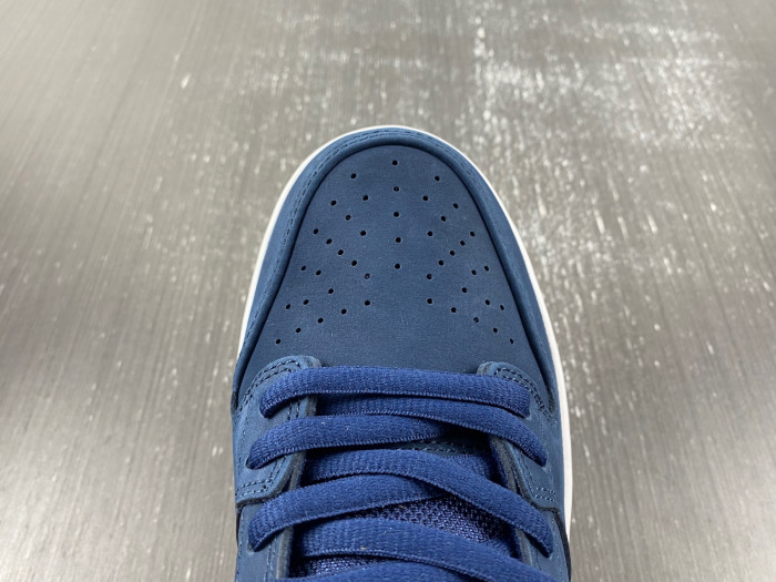 Nike Dunk Low Pro ISO SB