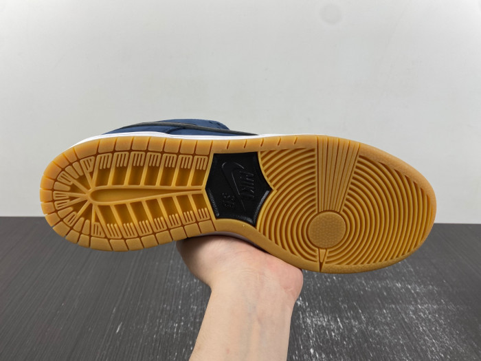 Nike Dunk Low Pro ISO SB