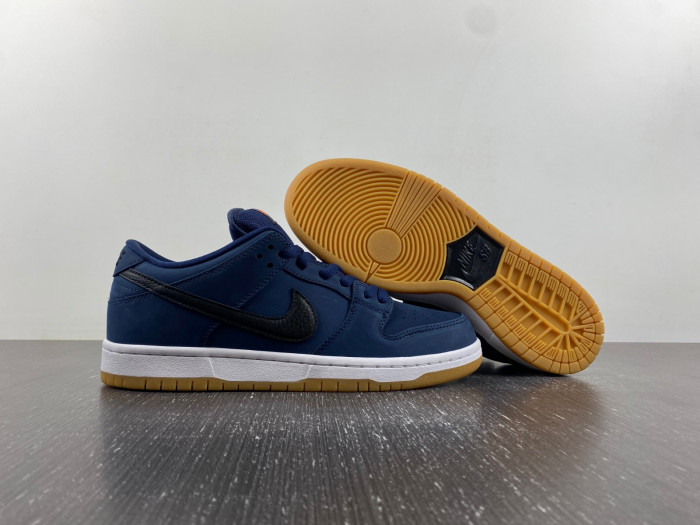 Nike Dunk Low Pro ISO SB