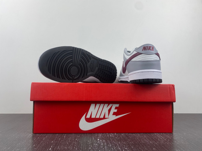 Wmns Dunk Low