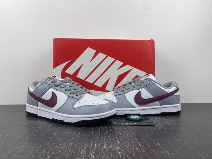 Wmns Dunk Low