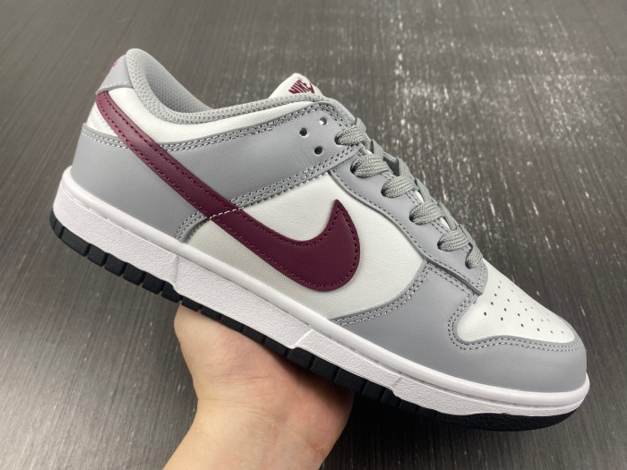 Wmns Dunk Low