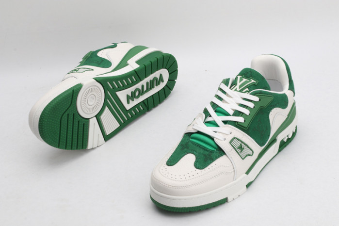 NIKE AIR MAX LOW-TOP SNEAKERS HJ3487-001