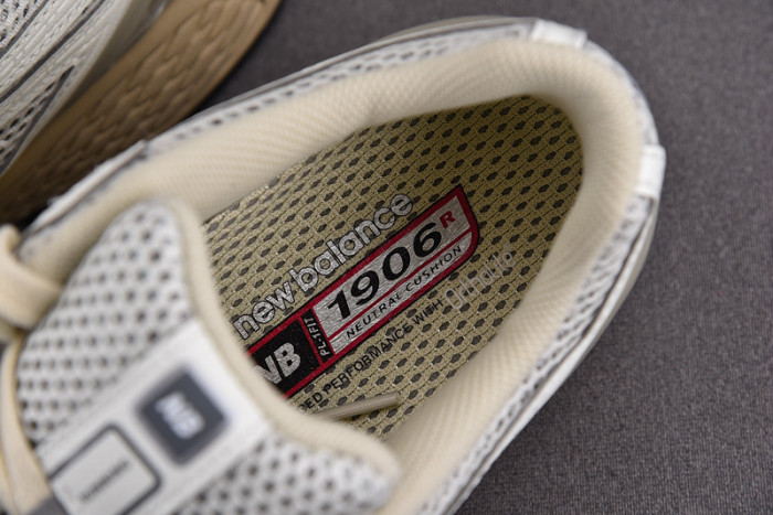 New Balance M1906RP