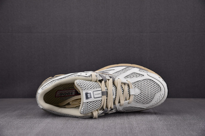 New Balance M1906RP