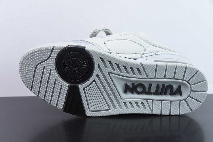 LO1_VTS SNEAKER