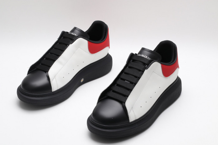 ALEXANDER MCQUEEN OVERSIZED