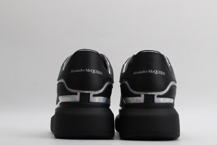 ALEXANDER MCQUEEN OVERSIZED