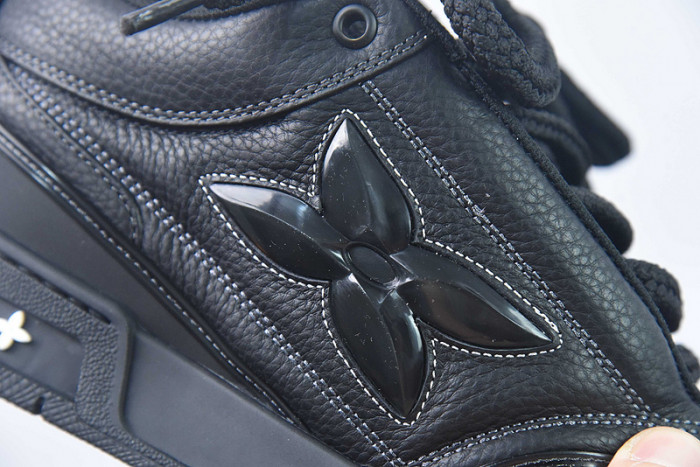 LO1_VTS SNEAKER