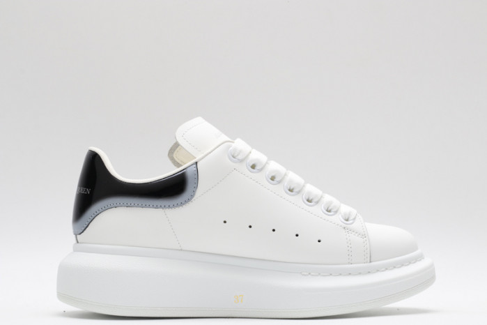 ALEXANDER MCQUEEN OVERSIZED