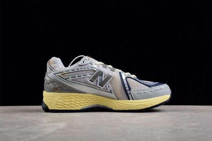 New Balance M1906KA